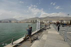 مسافران نوروزی دریاچه چیتگر
