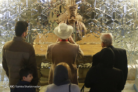 مسافران نوروزی در کاخ گلستان