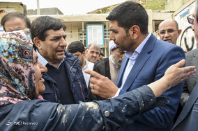 بازدید رئیس بنیاد برکت و امام جمعه شیراز از مناطق سیل زده ی شیراز