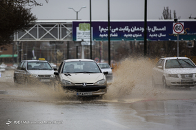 بارش شدید باران و آبگرفتگی معابر همدان