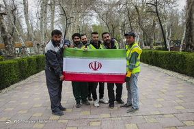 چهل بهار؛ جمهوری اسلامی
