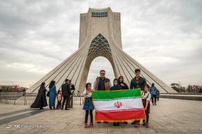 چهل بهار؛ جمهوری اسلامی