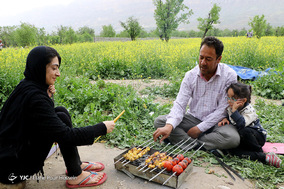 روز طبیعت دریاچه مهارلو شیراز