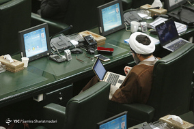 اولین جلسه علنی مجلس شورای اسلامی در سال 98