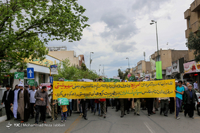 راهپیمایی مردم قم در حمایت از سپاه پاسداران