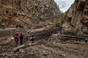 دُمرود؛ روستای به گِل نشسته