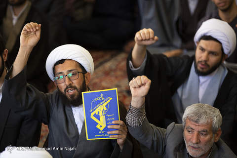 تجمع حوزویان همدان در حمایت از سپاه پاسداران