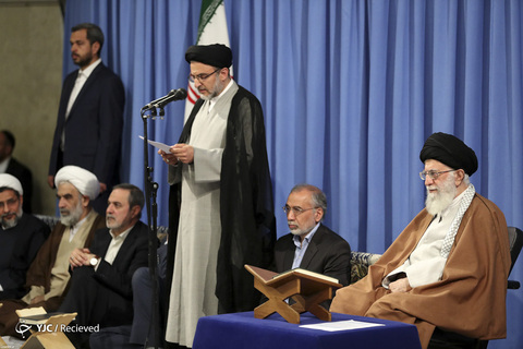 دیدار شرکت کنندگان مسابقات بین‌المللی قرآن با رهبر معظم انقلاب