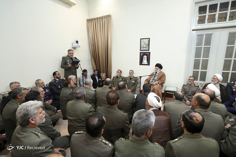 دیدار فرماندهان و کارکنان ارتش با رهبر معظم انقلاب