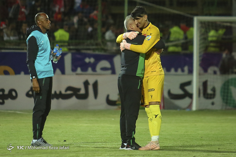 لیگ برتر فوتبال/ ذوب آهن - پرسپولیس