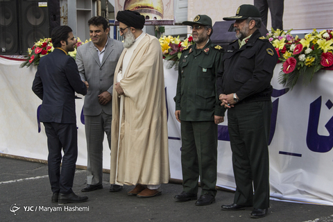اجتماع بزرگ جوانان استان البرز و جشن روز جوان به مناسبت ولادت حضرت علی اکبر (ع)