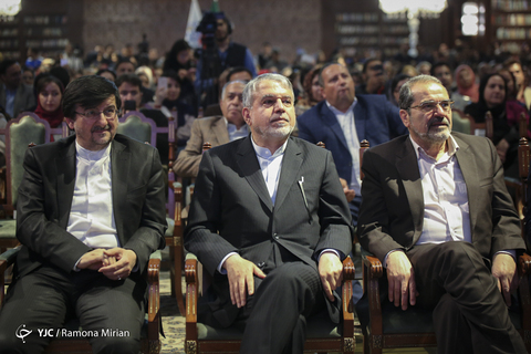 گردهمایی هنرمندان و ورزشکاران به بهانه کمک به سیل‌زدگان در اکران خصوصی فیلم سینمایی «غلامرضا تختی»