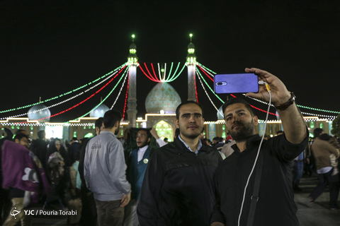 مراسم احیاء، جشن و نورافشانی میلاد حضرت امام مهدی(عج) در شب نیمه شعبان در مسجد مقدس جمکران