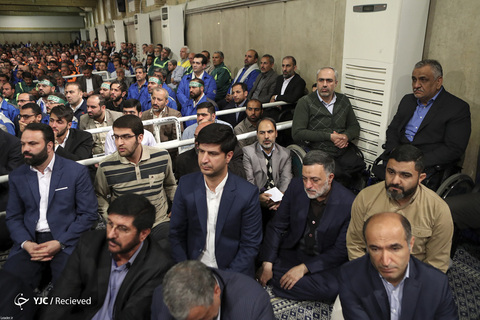 دیدار جمعی از کارگران با رهبر انقلاب