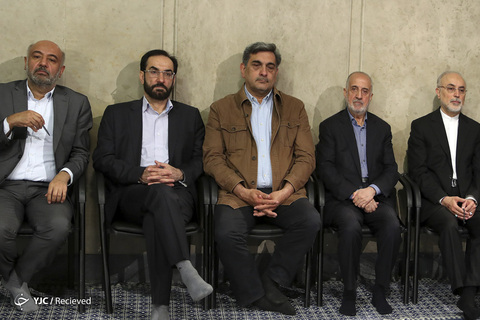 دیدار جمعی از کارگران با رهبر انقلاب