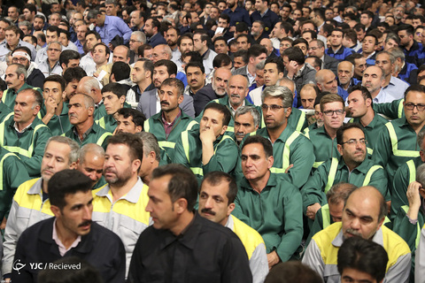 دیدار جمعی از کارگران با رهبر انقلاب