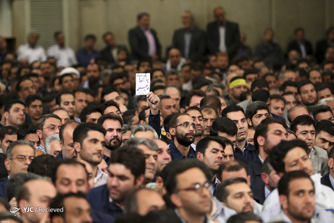 دیدار جمعی از کارگران با رهبر انقلاب