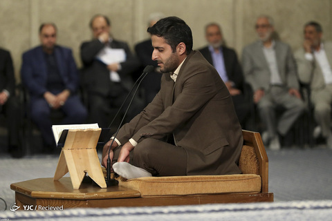 دیدار جمعی از کارگران با رهبر انقلاب