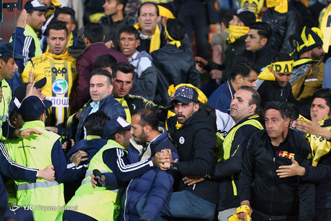 لیگ برتر فوتبال/ پرسپولیس - سپاهان اصفهان
