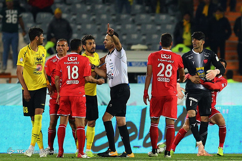 لیگ برتر فوتبال/ پرسپولیس - سپاهان اصفهان