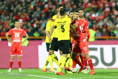 لیگ برتر فوتبال/ پرسپولیس - سپاهان اصفهان