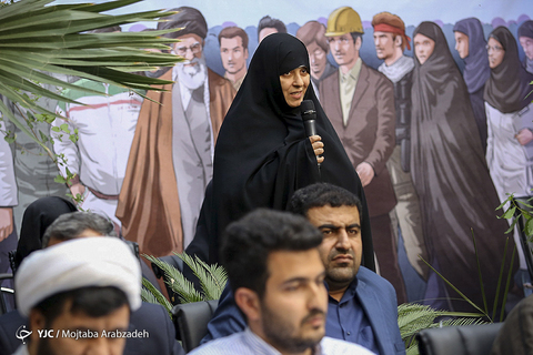 نخستین گفتگو ملی جوانان در مسیر گام دوم انقلاب