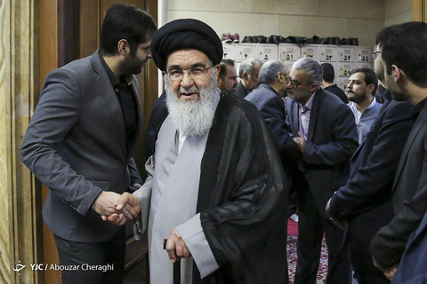 مراسم ترحیم مادر شهیدان طهرانی مقدم
