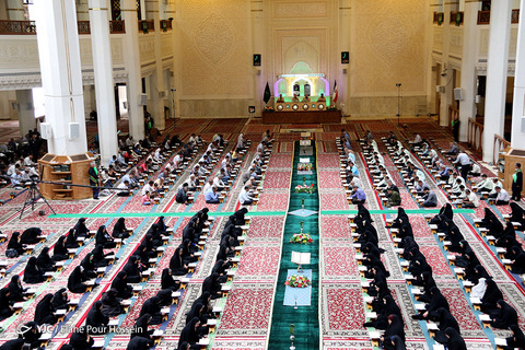 محفل انس با قرآن کریم در حرم شاهچراغ (ع) شیراز