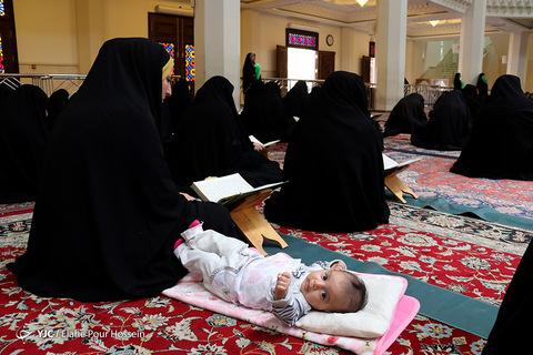 محفل انس با قرآن کریم در حرم شاهچراغ (ع) شیراز