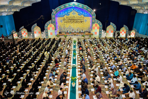 محفل اُنس با قرآن کریم در کرمان
