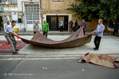 سفره‎ افطار برای اهالی محل