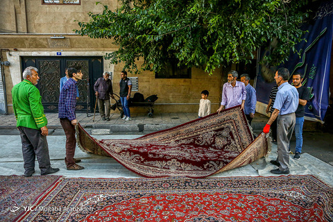 سفره‎ افطار برای اهالی محل