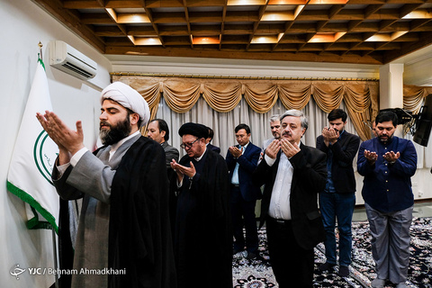 دیدار نخبگان فرهنگ و هنر افغانستانی با رئیس سازمان تبلیغات