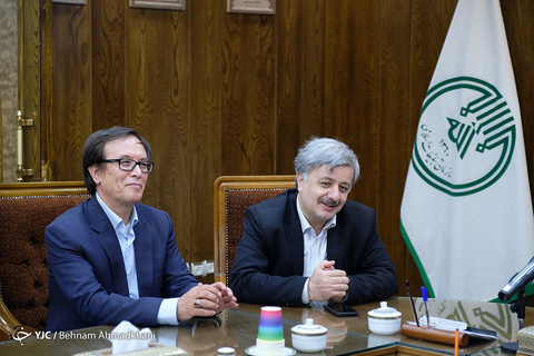 دیدار نخبگان فرهنگ و هنر افغانستانی با رئیس سازمان تبلیغات