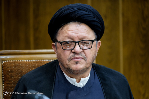 دیدار نخبگان فرهنگ و هنر افغانستانی با رئیس سازمان تبلیغات