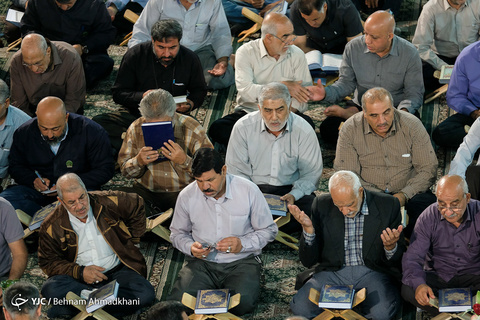 محفل اُنس با قرآن کریم در حرم حضرت عبدالعظیم حسنی (ع)