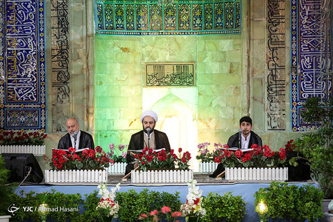 مراسم ترتیل خوانی قرآن کریم در حرم مطهر امام رضا (علیه السلام)