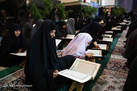 مراسم ترتیل خوانی قرآن کریم در حرم مطهر امام رضا (علیه السلام)