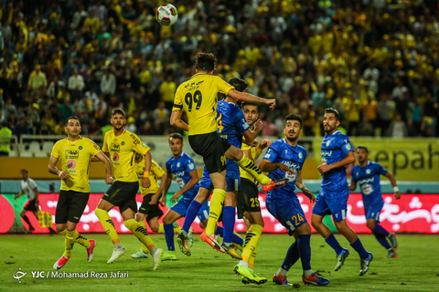 لیگ برتر فوتبال/ سپاهان اصفهان - استقلال خوزستان