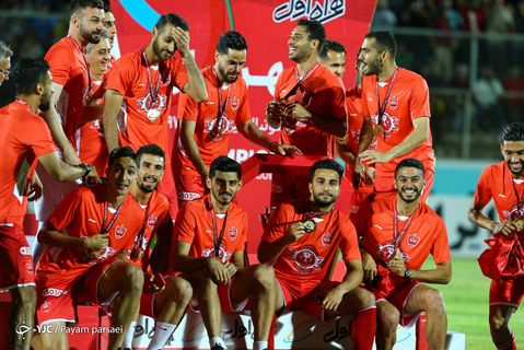 قهرمانی پرسپولیس در لیگ برتر فوتبال کشور، جام خلیج فارس