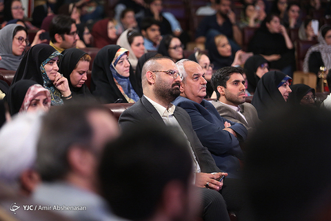 اکران خصوصی فیلم شبی که ماه کامل شد