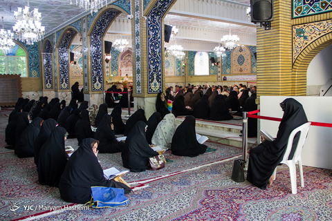 محفل انس با قرآن در امامزاده حسن (ع) کرج