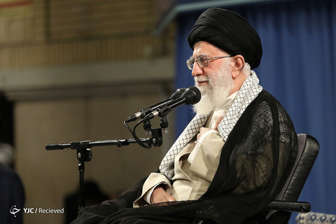 دیدار رمضانی دانشجویان با رهبر انقلاب