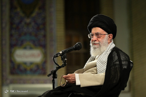 دیدار رمضانی دانشجویان با رهبر انقلاب