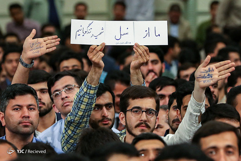 دیدار رمضانی دانشجویان با رهبر انقلاب