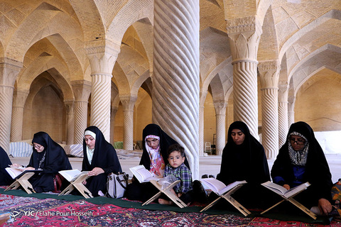 محفل انس با قرآن در مسجد وکیل شیراز