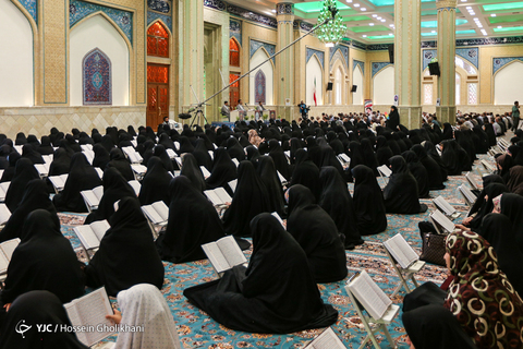 جزء خوانی قرآن در مسجد امام حسن عسکری (ع) قزوین