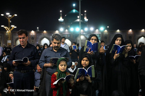 احیای شب نوزدهم رمضان در مشهد مقدس