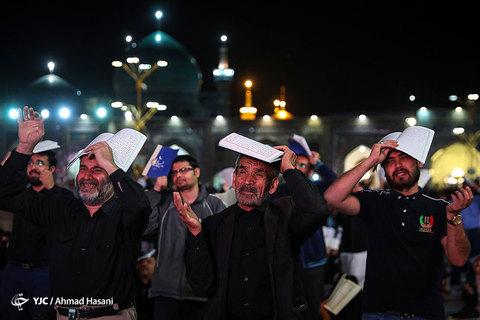احیای شب نوزدهم رمضان در مشهد مقدس