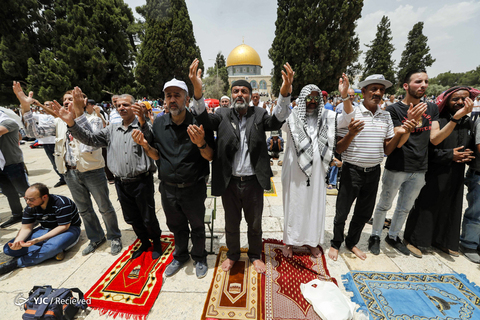 حضور گسترده فلسطینی ها در نماز جمعه مسجد الاقصی